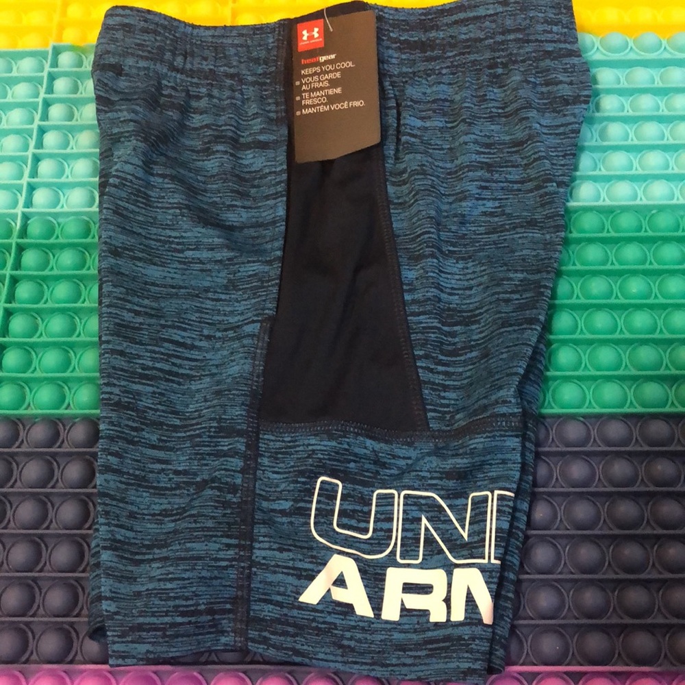 Under Armour - Picture 4 of 5
